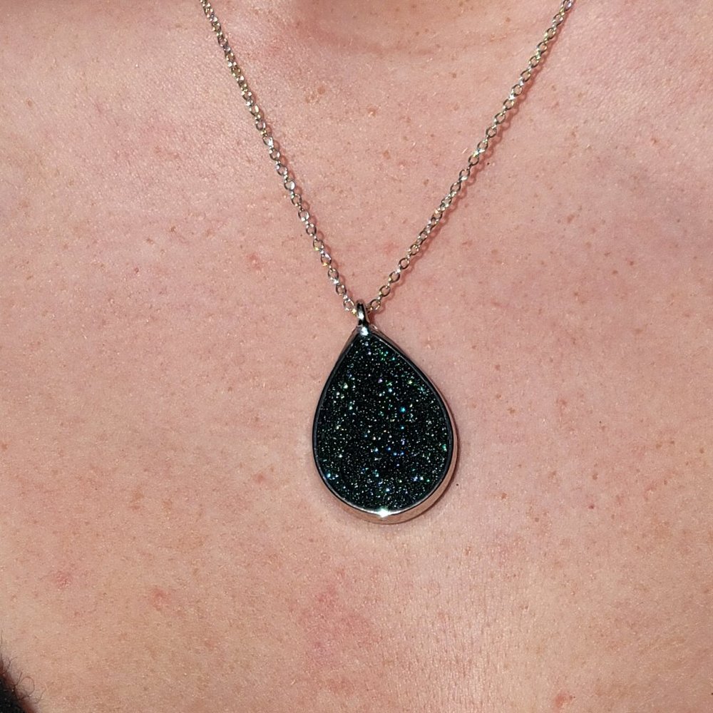 Black tear pendant necklace - Picture 1 of 1